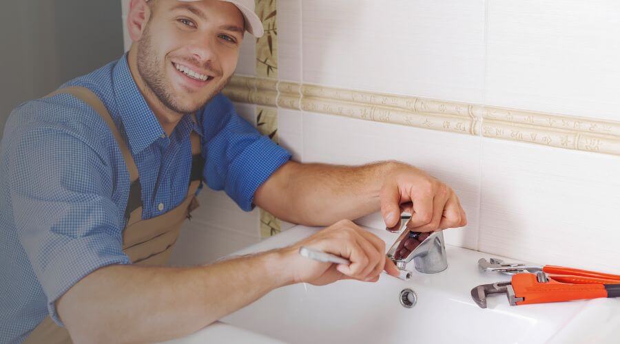 Kitchen Faucet Repair Service in Eddyville, IA